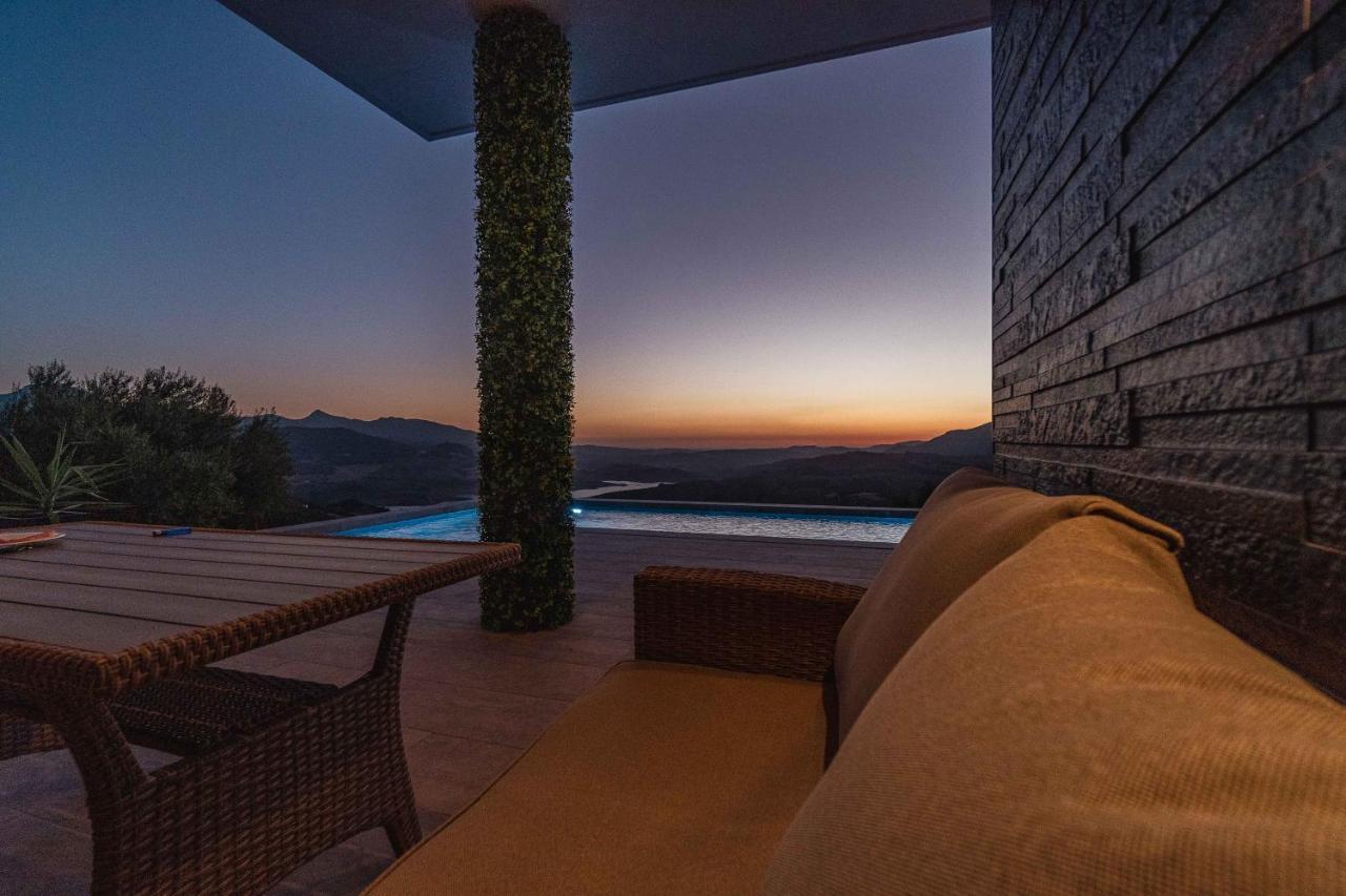 Villa Fahrenheit El Gastor Exterior photo